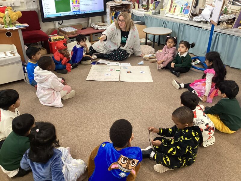 Image for the Tweet beginning: Celebrating WBD with a bang!