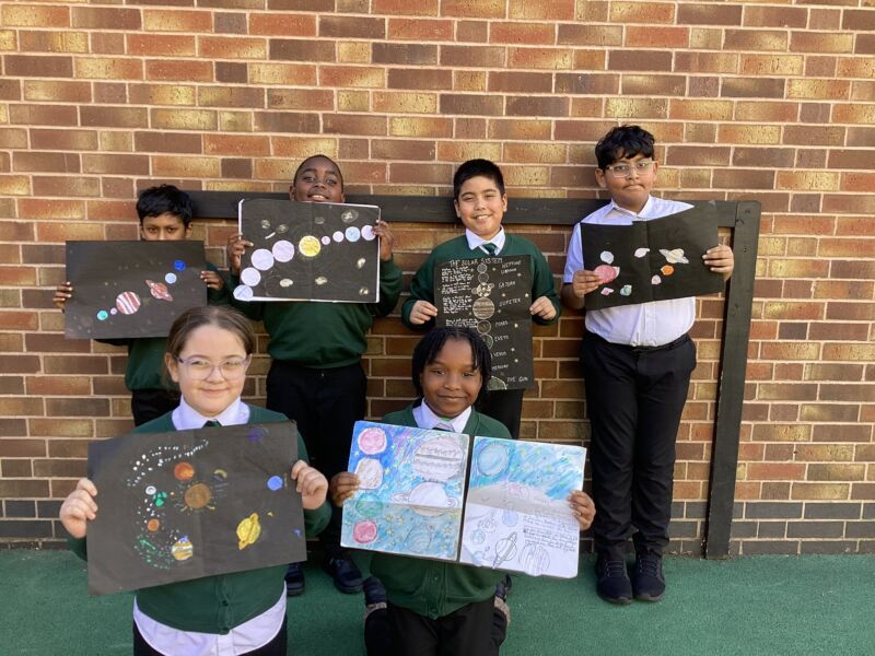 Image for the Tweet beginning: Year 5 exploring the wonders